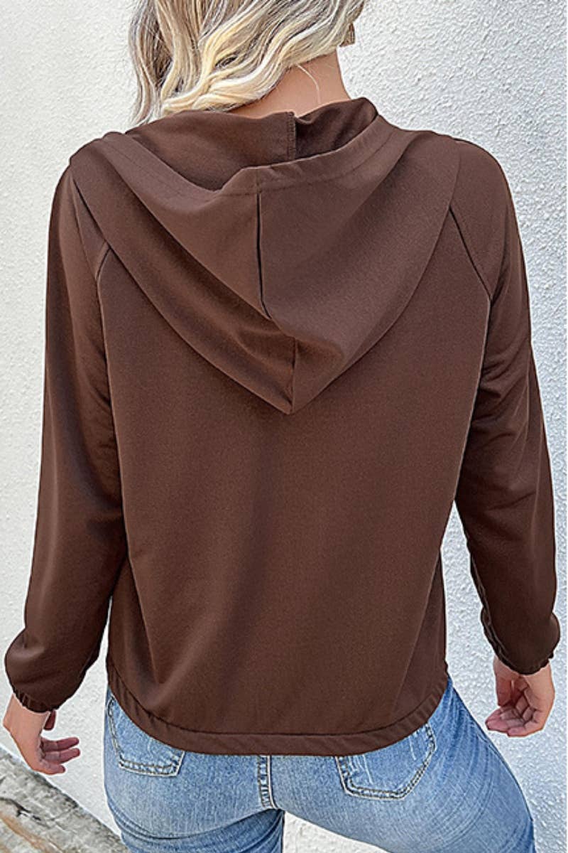 CWOHOL1009_LONG-SLEEVED HOODIE WITH BUTTON POCKETS