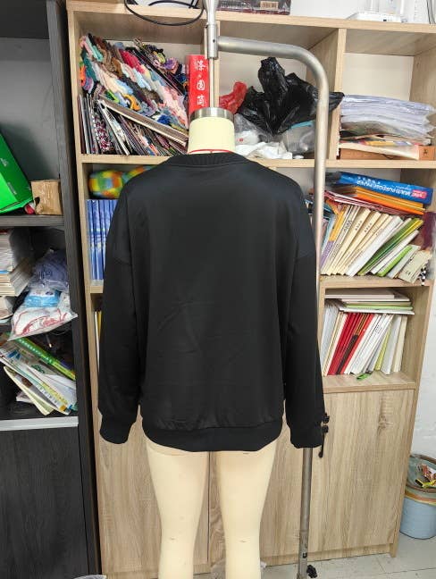 Bow round-neck long-sleeved pullover sweater