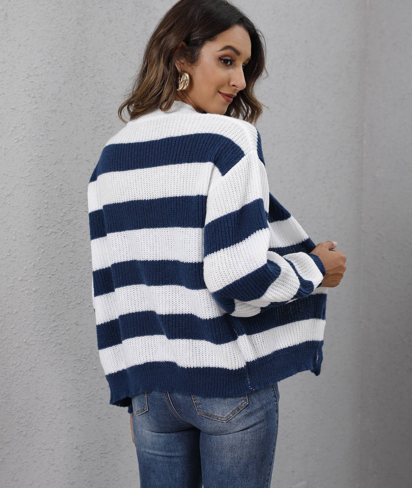 Color contrast stripe stitched cardigan