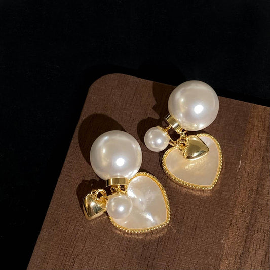 VALENTINE'S DAY HEART PEARL HIGH DESIGN EARRINGS