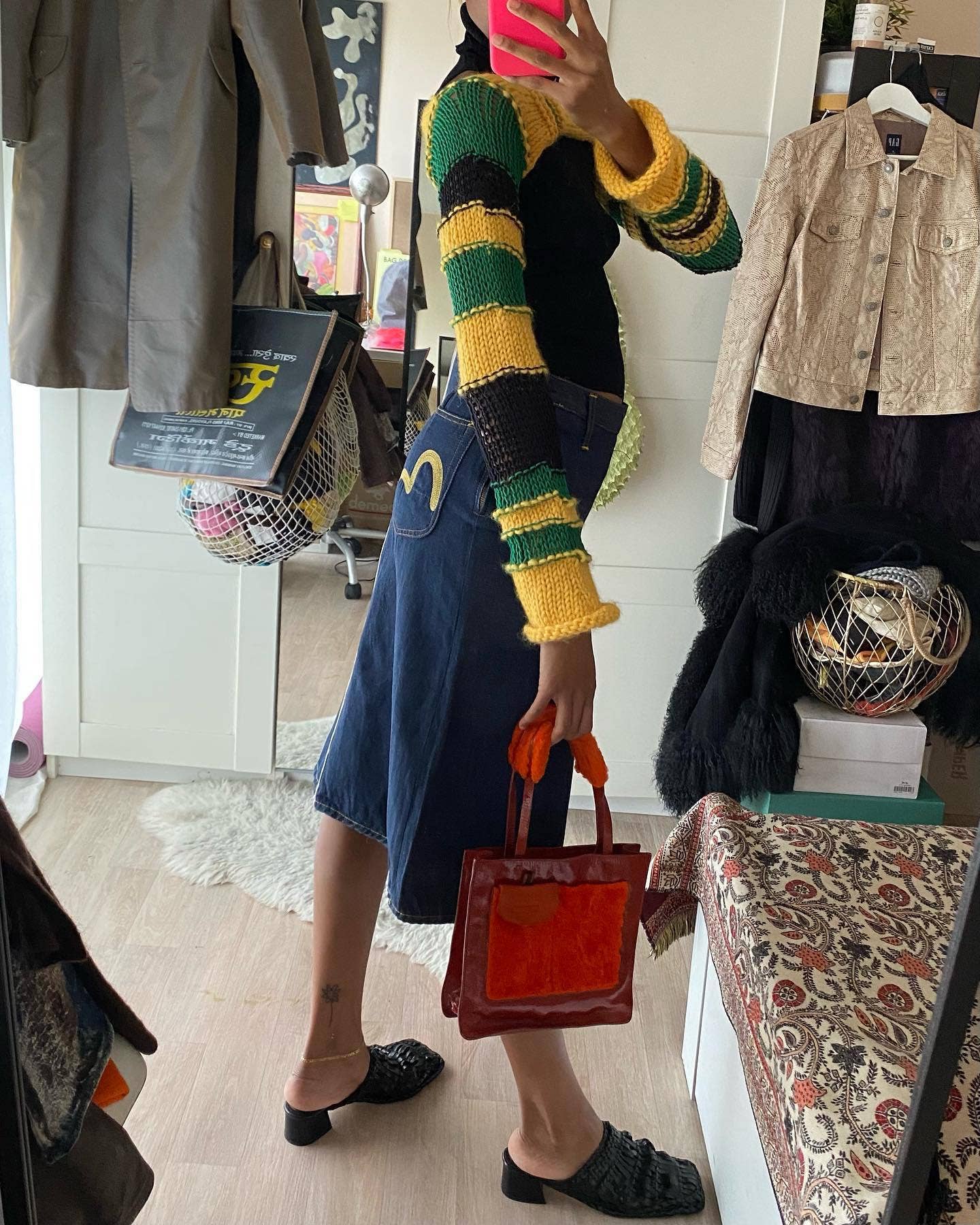 HOLLOWED-OUT KNITTED LONG-SLEEVED COMB SHAWL