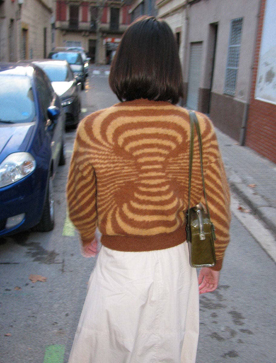 CREW-NECK STRIPED LONG-SLEEVED SHORT SWEATE