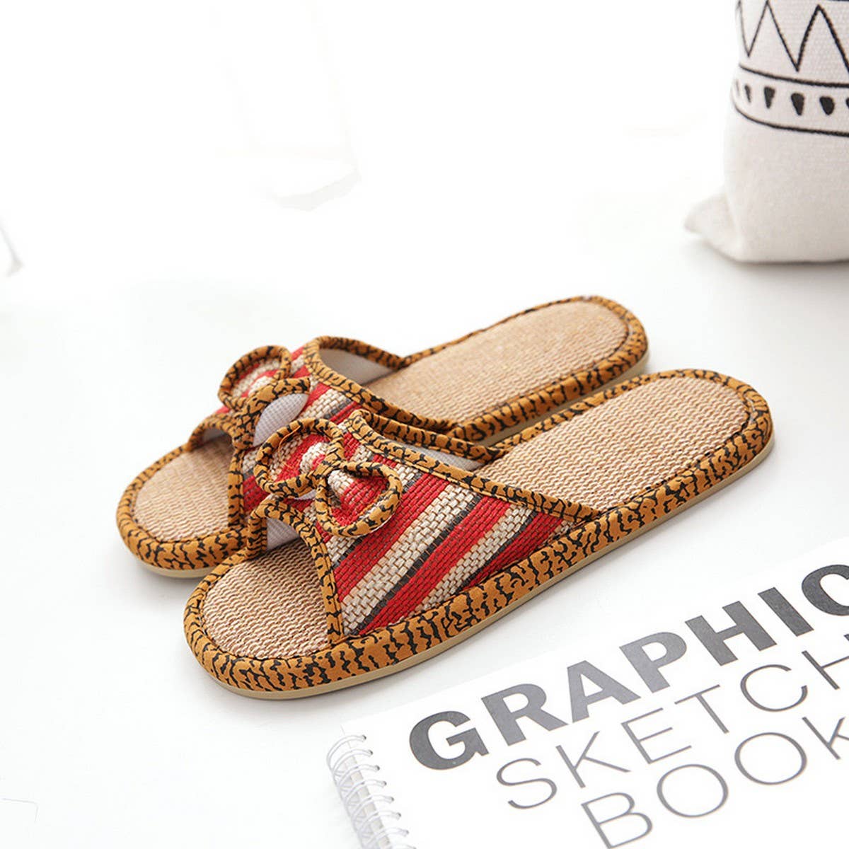 Silent Indoor Slippers with Soft Double Fabric