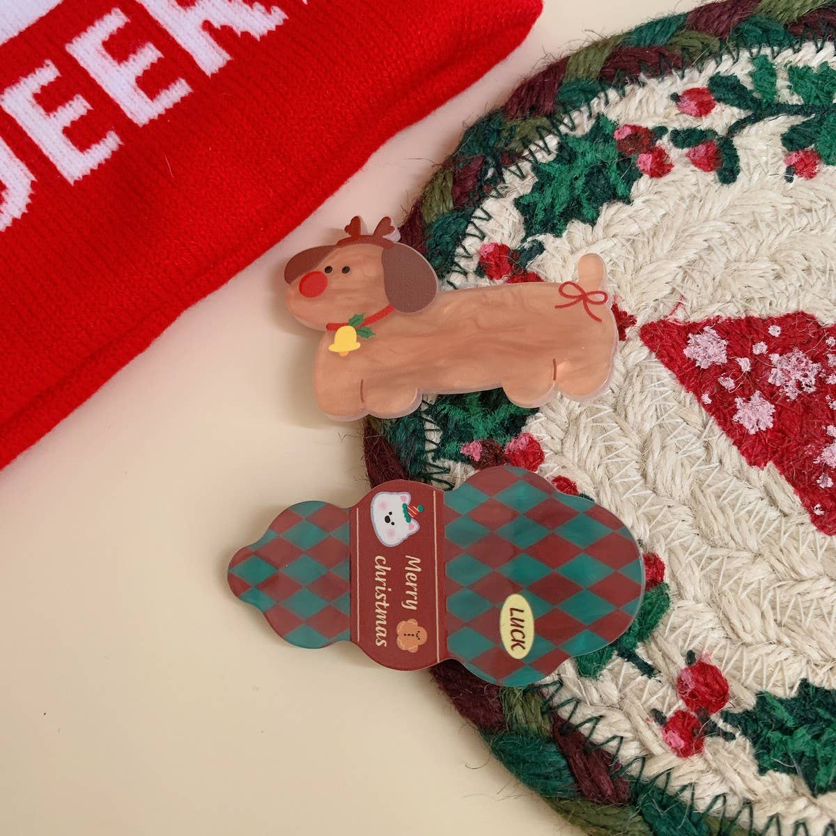 CWAHA07722_CHRISTMAS CARTOON CAT DOG ACRYLIC HAIR CLIP