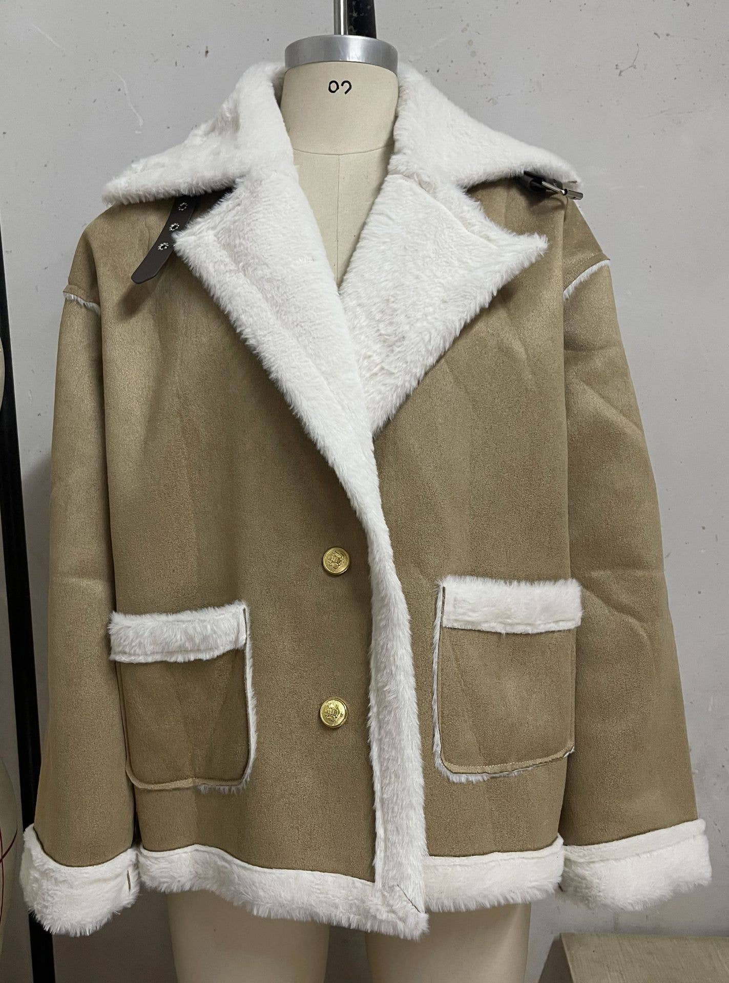 Fashionable lapel plush warm casual coat