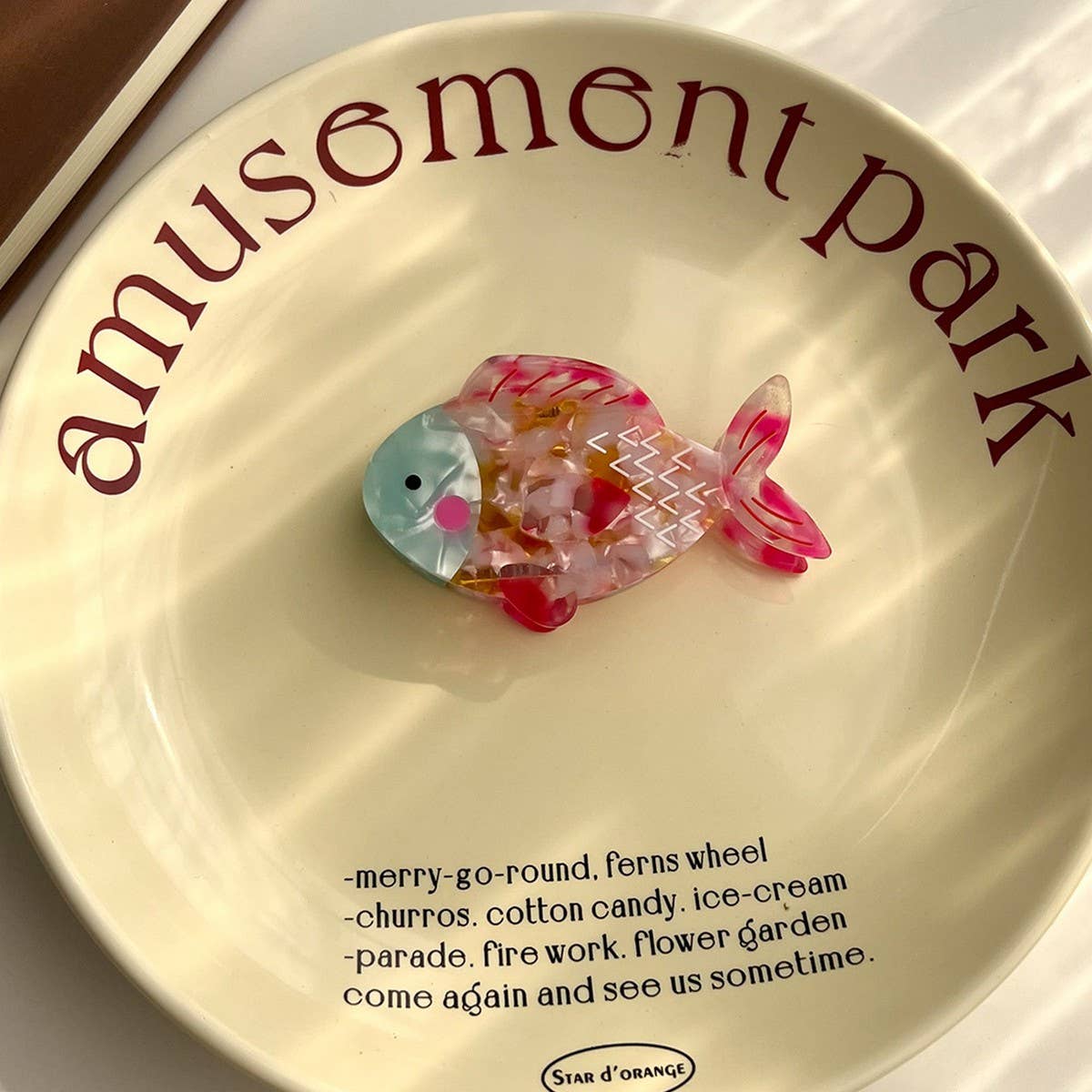 Pink Dolphin Acetate Hair Clip–Ocean Style & Cute_CWAHA5723▸
