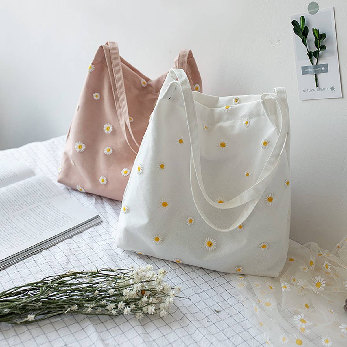 Daisy Lace Canvas Shoulder Tote for Women_CWAB5618