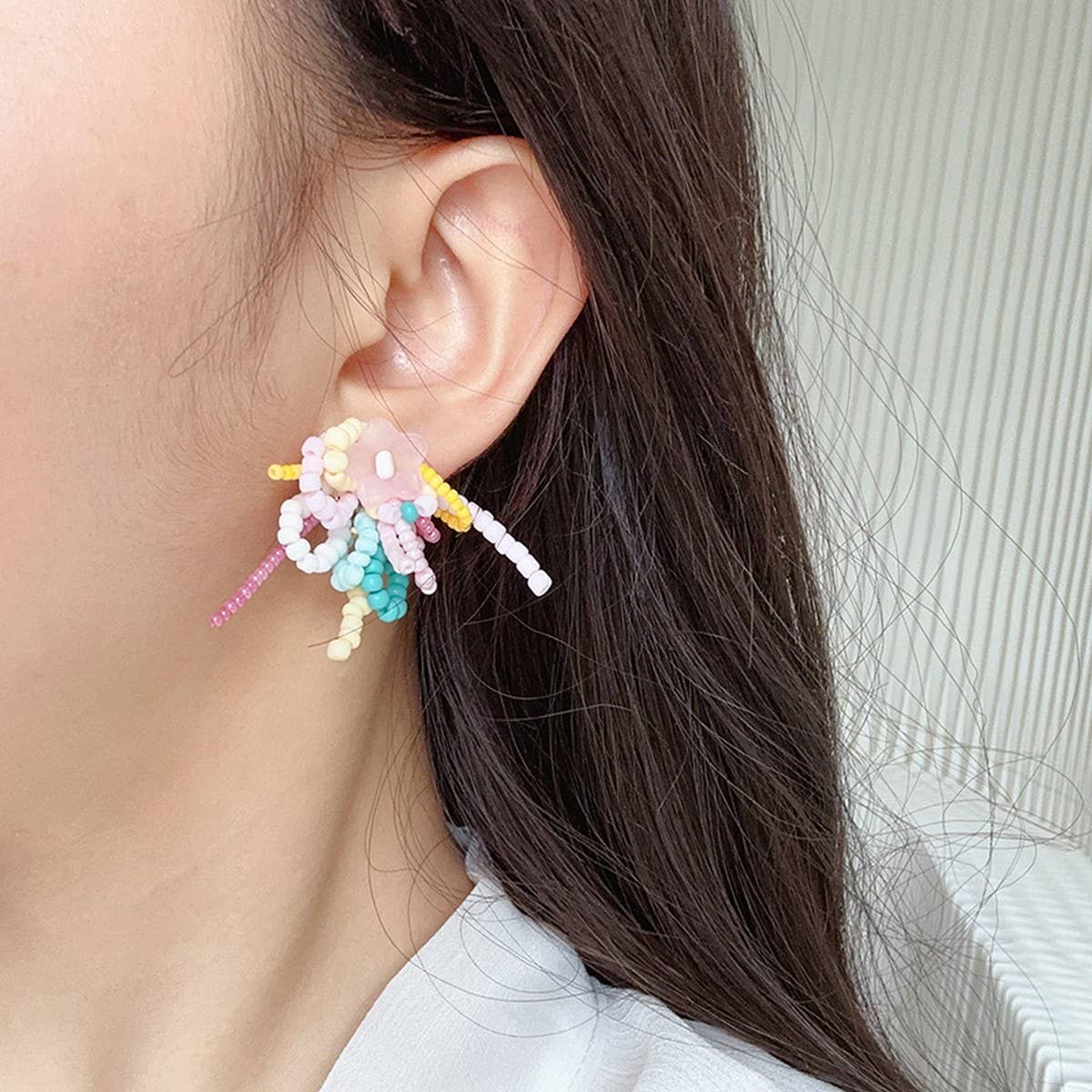 FLOWER SEA MATTE LILY OF THE VALLEY EARRINGS
