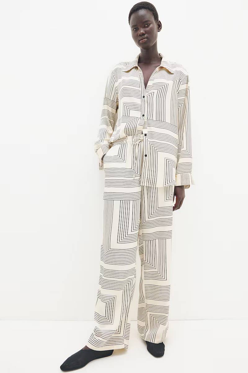 CWSS1230_COMFORTABLE CASUAL PRINTED TWO-PIECE SUIT