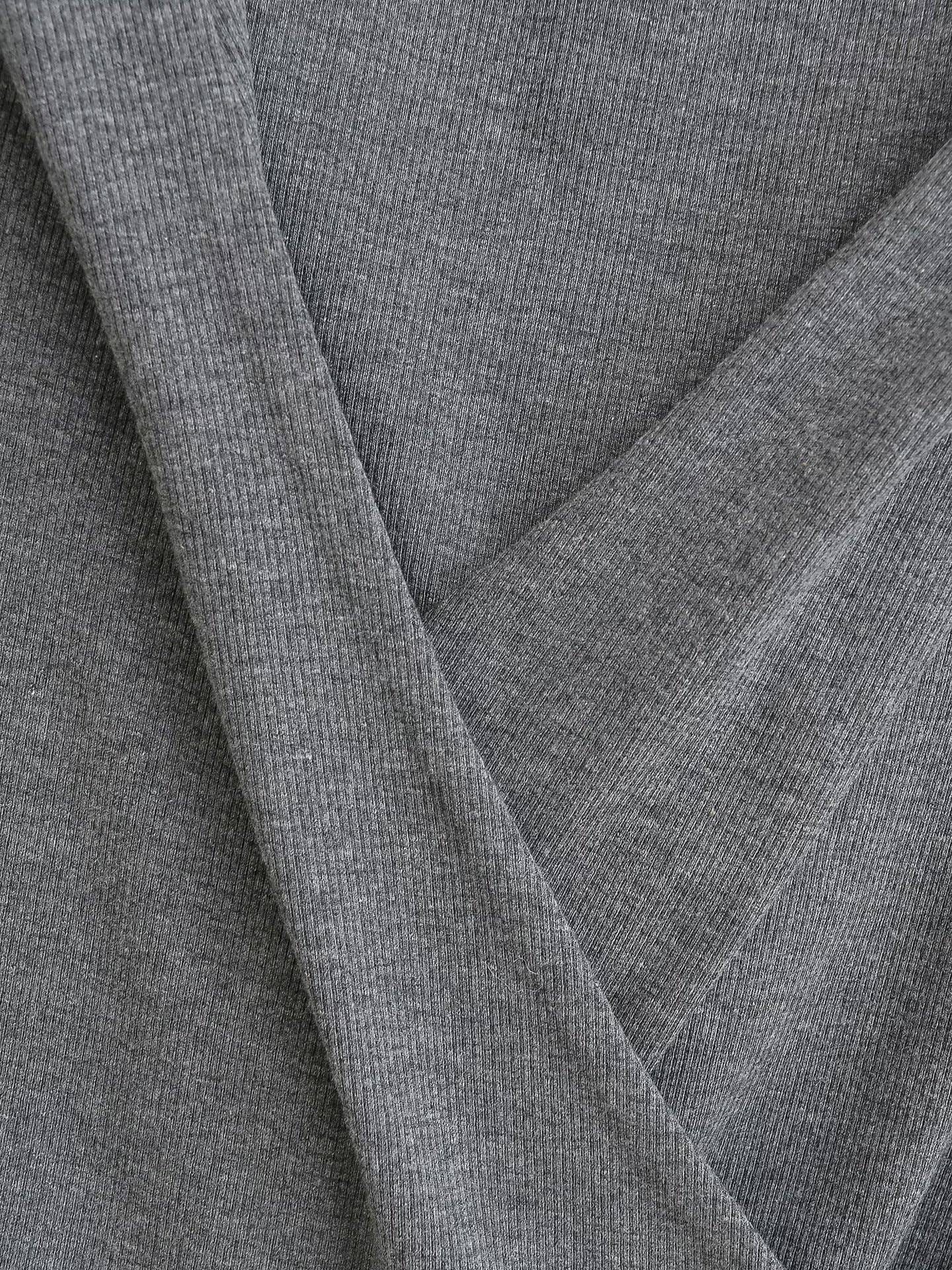 Design cross-V-neck zipper hooded sweatshirt