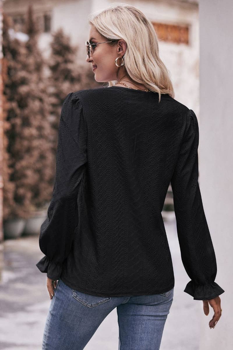 CWTBLL2739_SOLID COLOR HOLLOW LACE LONG-SLEEVED TOP