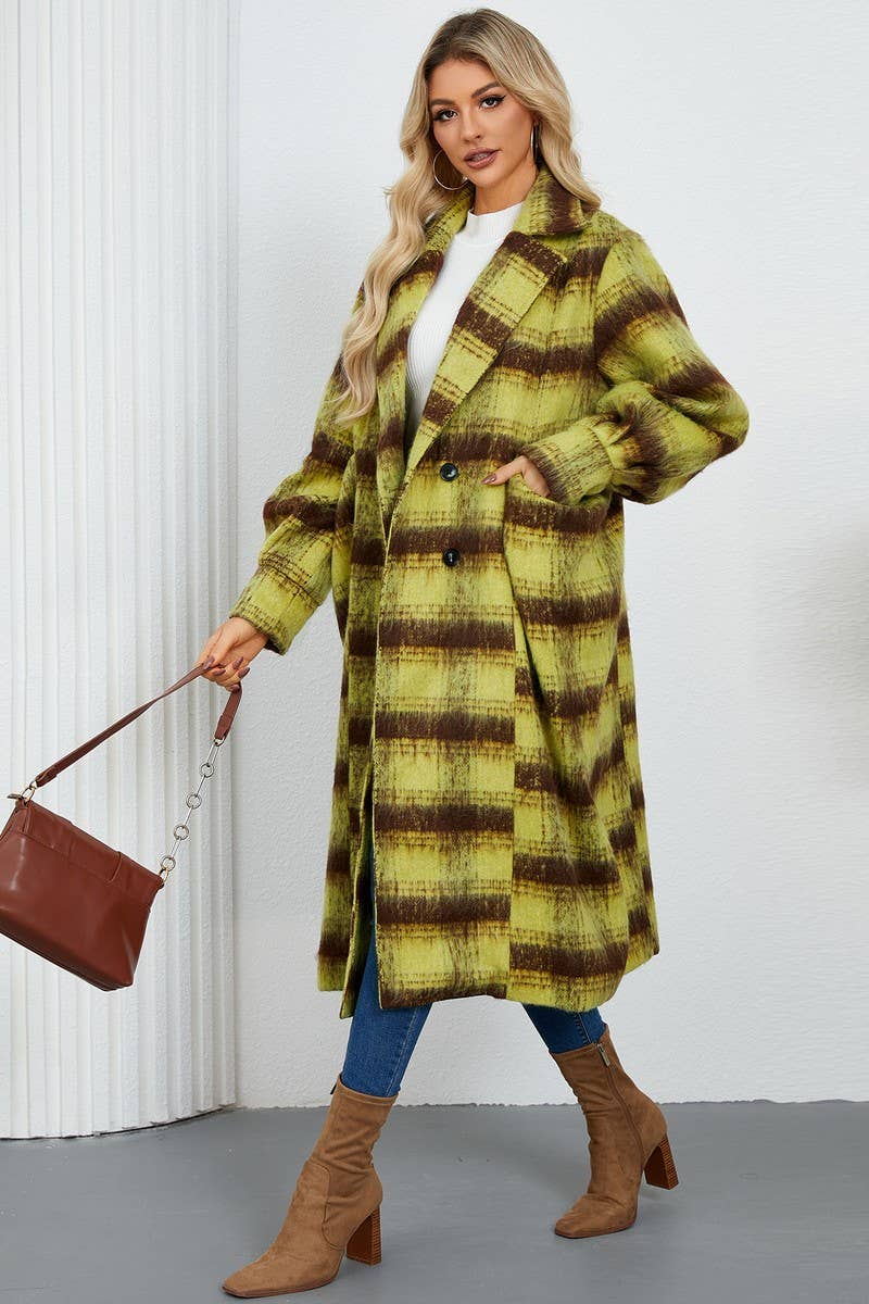 CWOCO0944_DOUBLE-BREASTED PLAID COAT WITH LARGE LAPEL