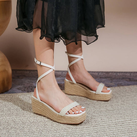 FASHIONABLE SQUARE TOE STRAPPY HIGH HEELS