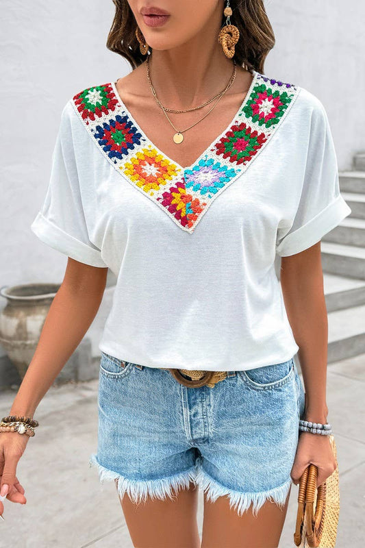 CWTBLS1859_BOHO V-NECK SHORT SLEEVE COLORFUL CROCHET TOP