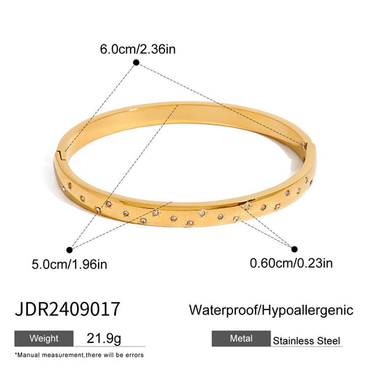 Luxury Zircon Clasp Bracelet in Stainless Steel