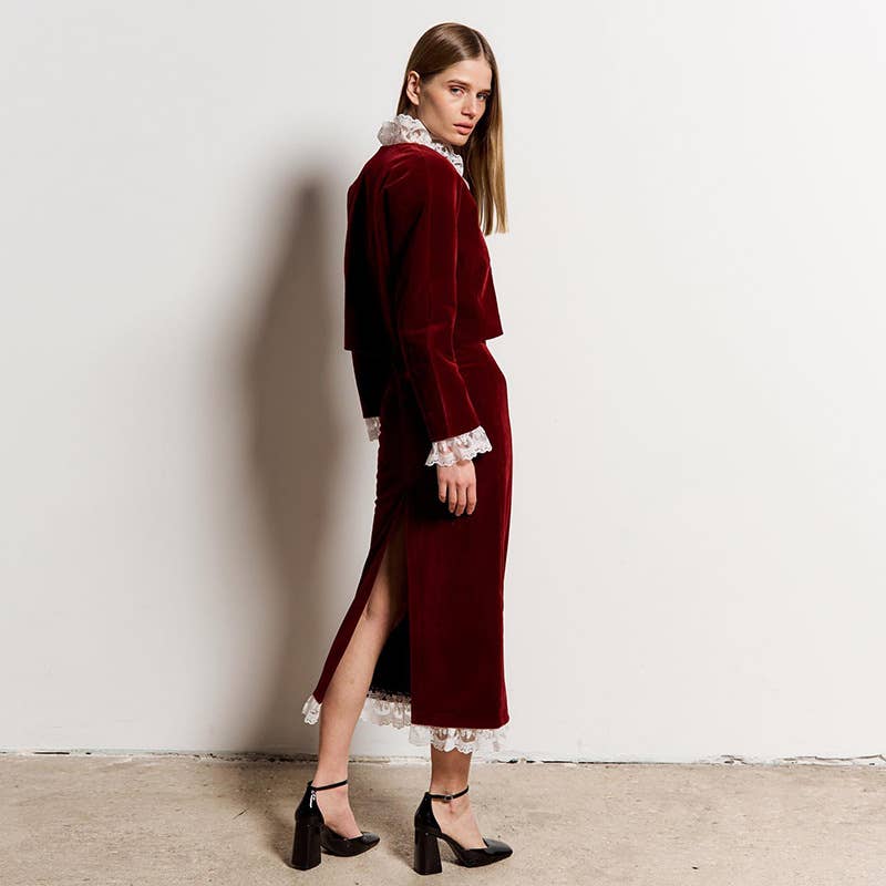 DEEP V LACE PATCHWORK CROP TOP SPLIT SKIRT SET