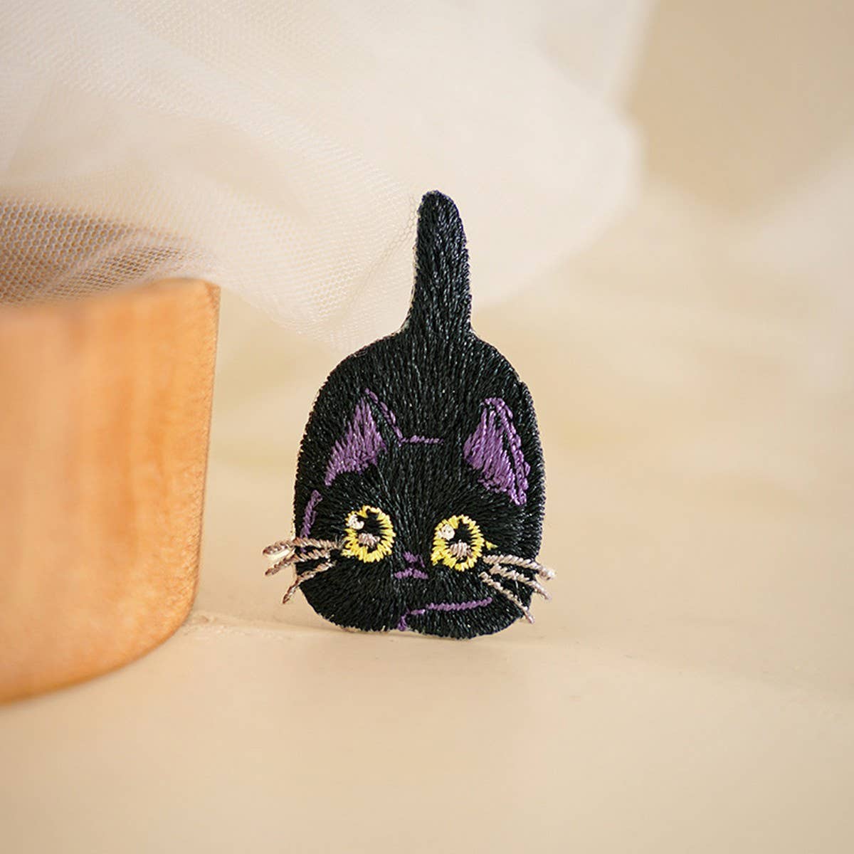 3D Cat Embroidered Iron-On Patch for Stain Repair_CWMM5921