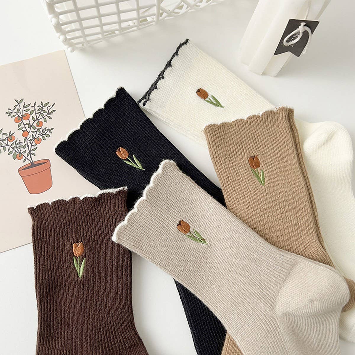 WOMEN'S PREPPY STYLE SOCKS WITH LACE EMBROIDERY