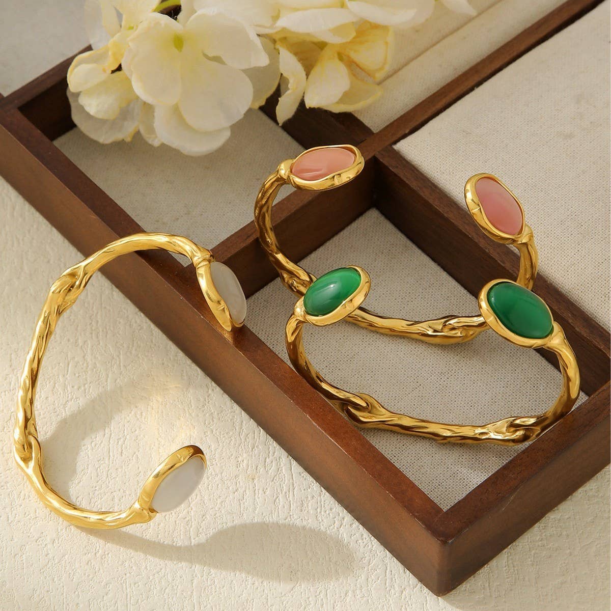 IRREGULAR RETRO SIMPLE EMBEDDED BRACELET