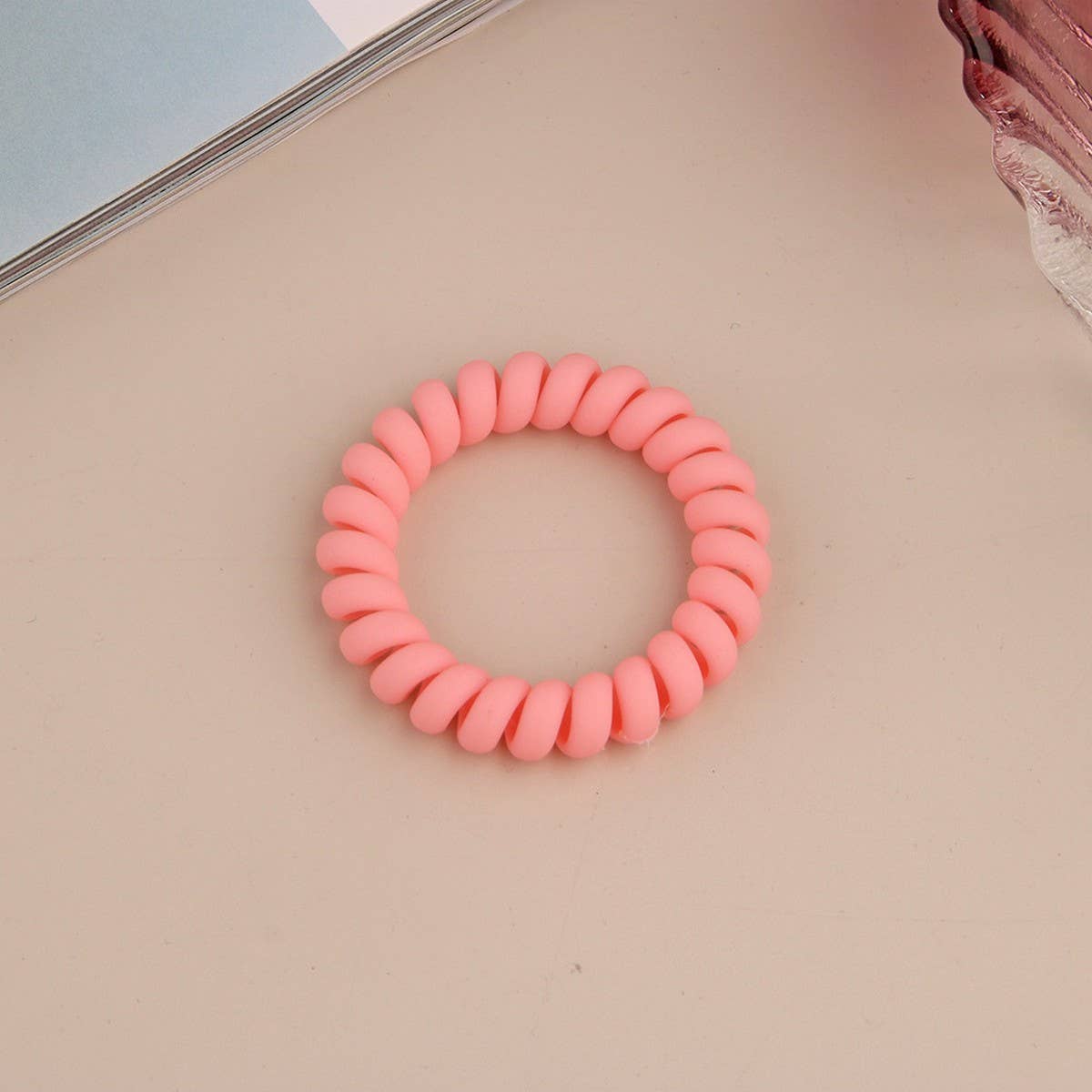 CWAHA1379_SIMPLE FROSTED PHONE CORD HAIR TIE