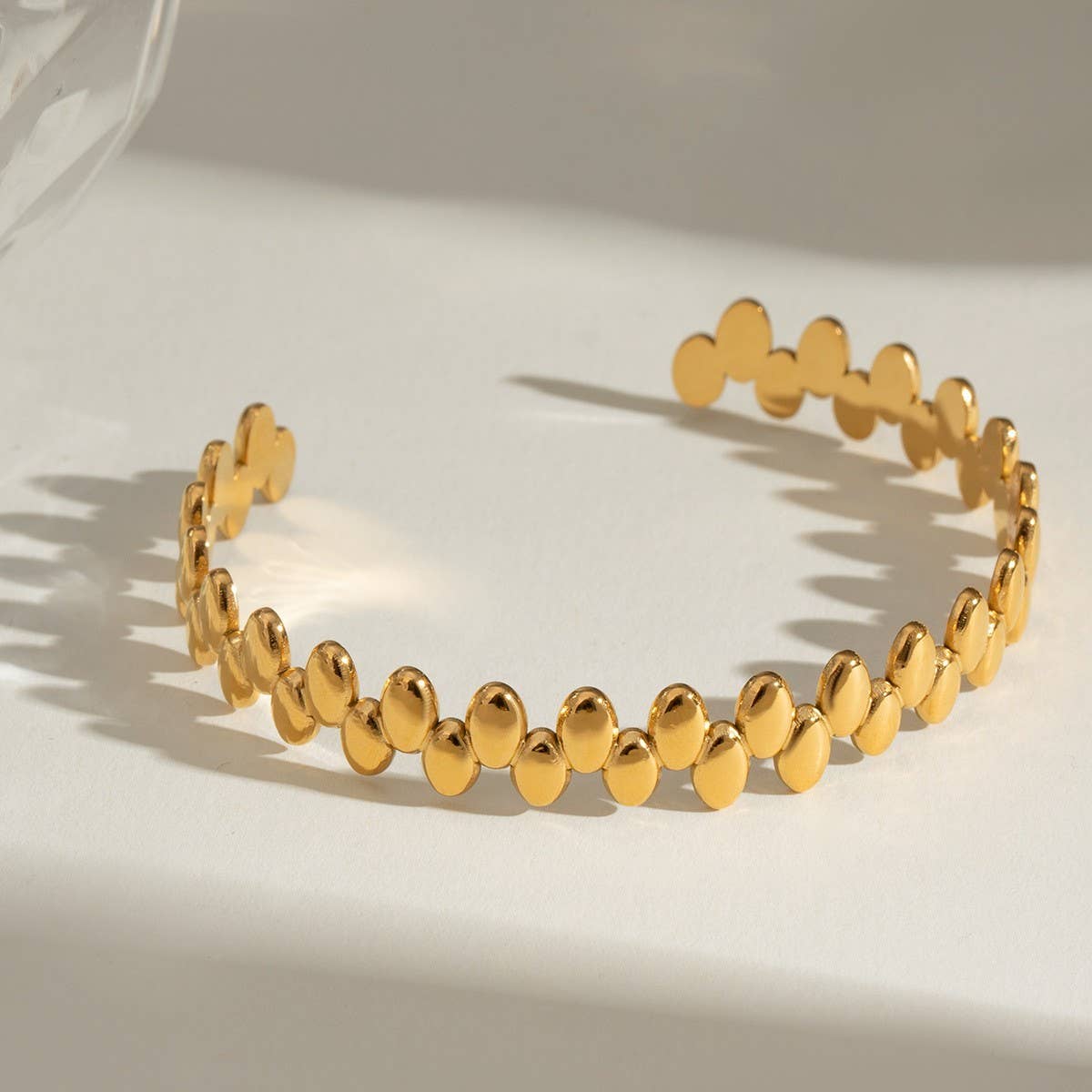 18K Gold Stainless Steel Oval Bead Cuff Bracelet_CWAJE4896