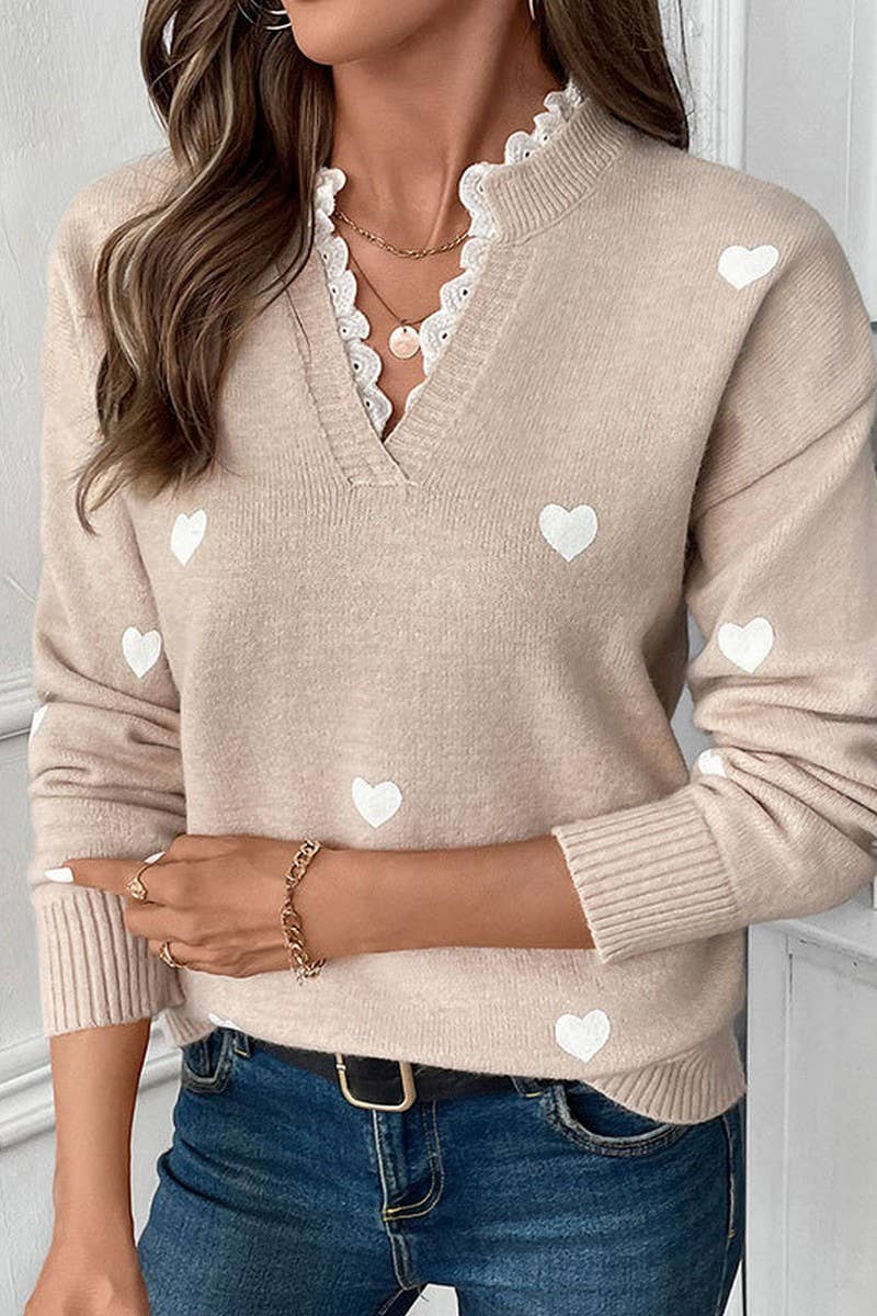 CWOSWL07115_V-NECK HEART-PRINT VALENTINE'S DAY SWEATER
