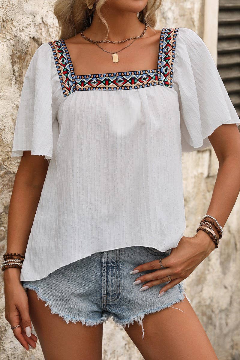 CWTBLS2011_EMBROIDERED LACE RUFFLE SLEEVE BACKLESS BLOUSE