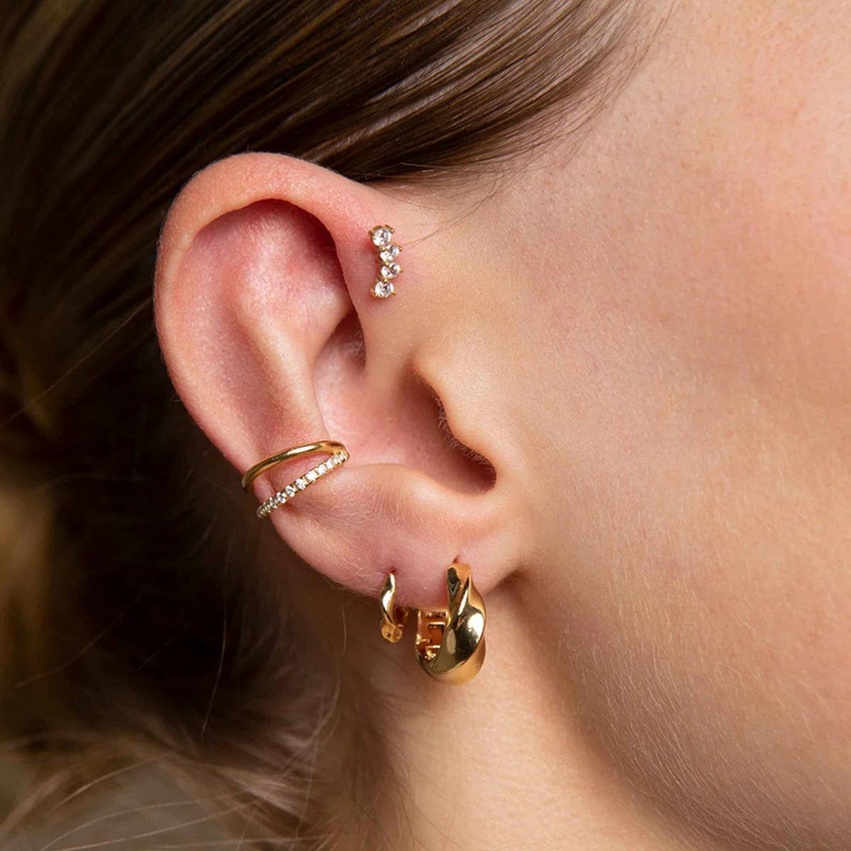 IRREGULAR CONVEX AND CONCAVE DESIGN ROUND EARRINGS