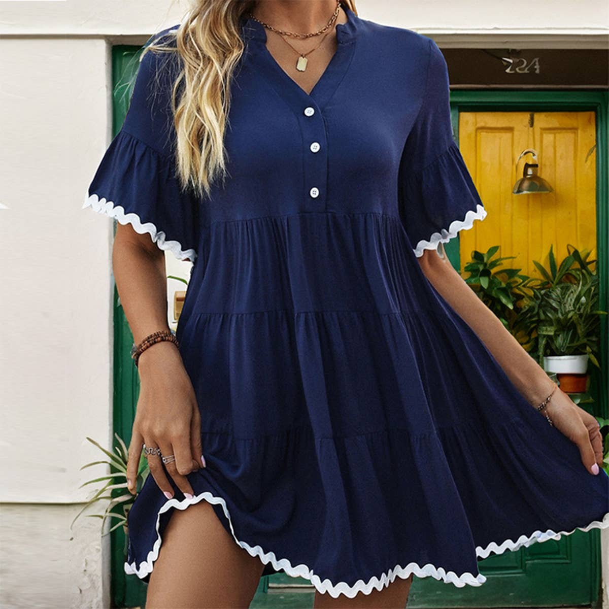 All-in-one holiday wavy edge V-neck dress