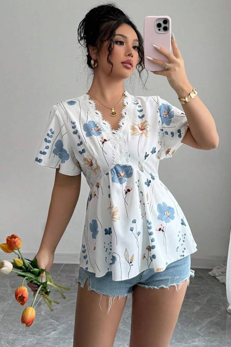 CWTTS1591_SUMMER V-NECK LACE SMALL FLORAL SHIRT