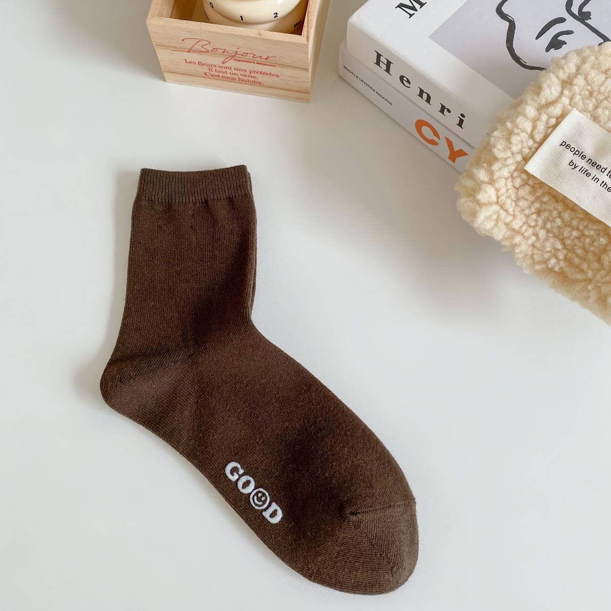 CWMS2515_NEW AUTUMN AND WINTER LETTER SMILEY FACE SOCKS