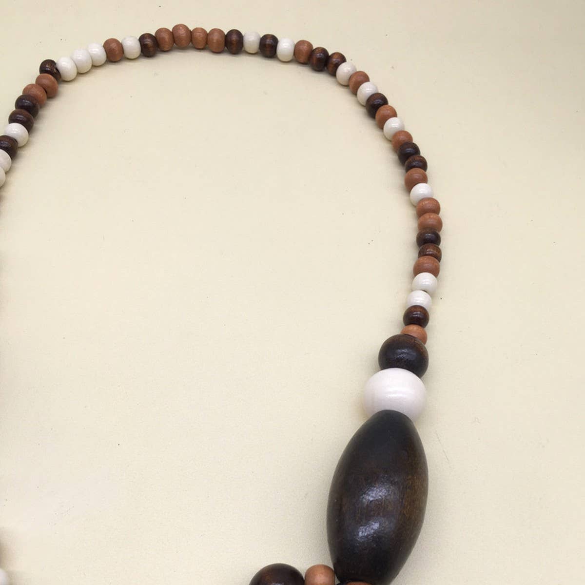 WOODEN BEADS MULTI-LAYER HANDMADE LONG NECKLACE_CWMM4921