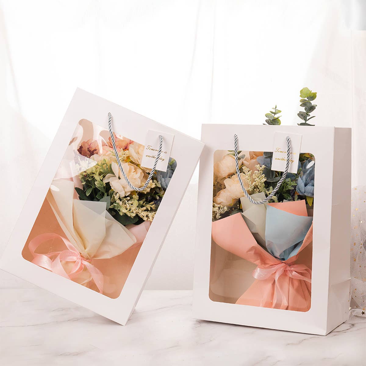 BOUQUET FLOWERS TOTE BAG SOUVENIR BAG GIFT BAG_CWMM1030