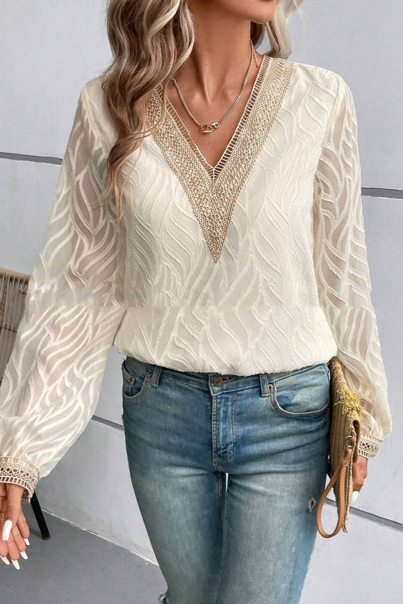 CWTBLL2488_FALL V-NECK LACE LONG-SLEEVED SHIRT TOP