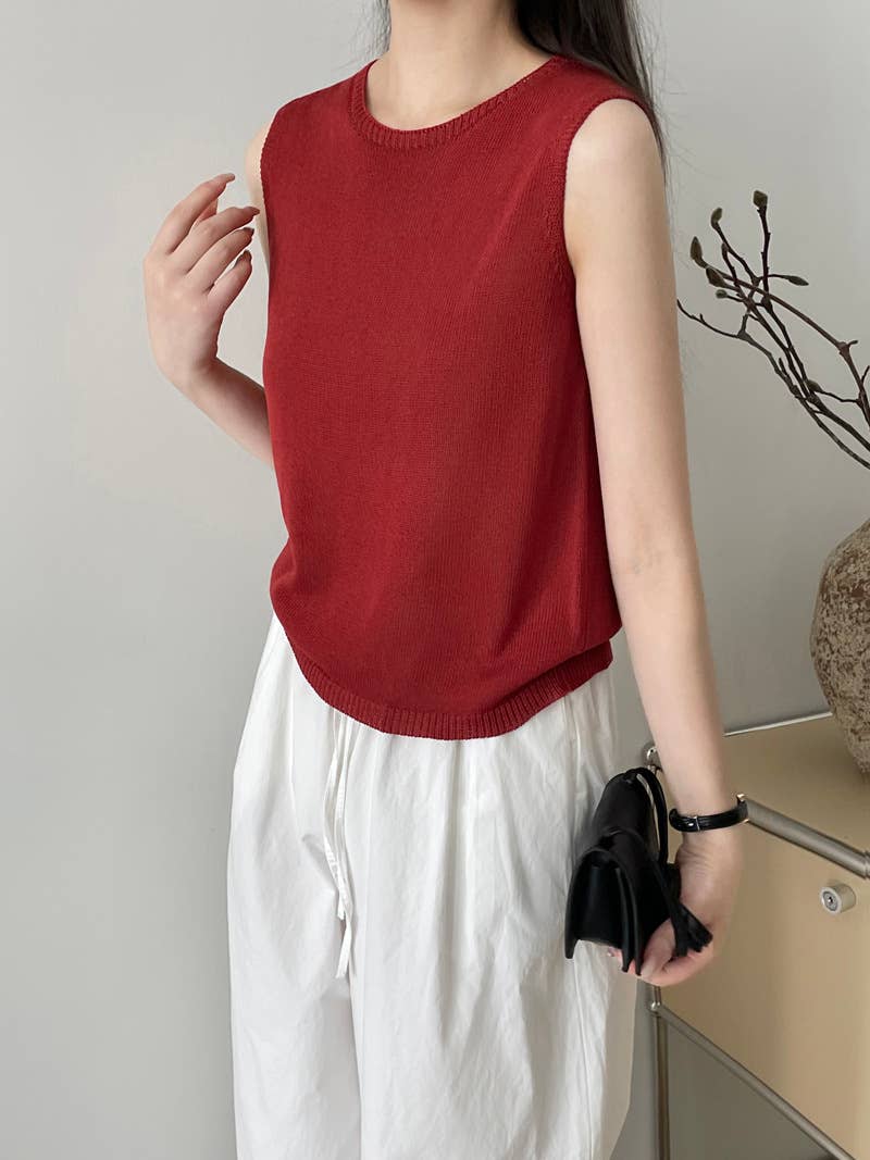CREW-NECK AGE REDUCTION T-SHIRT SLEEVELESS TOP