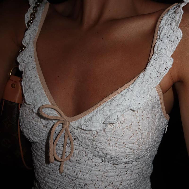 Casual Lace Tank Top with Contrast Trim