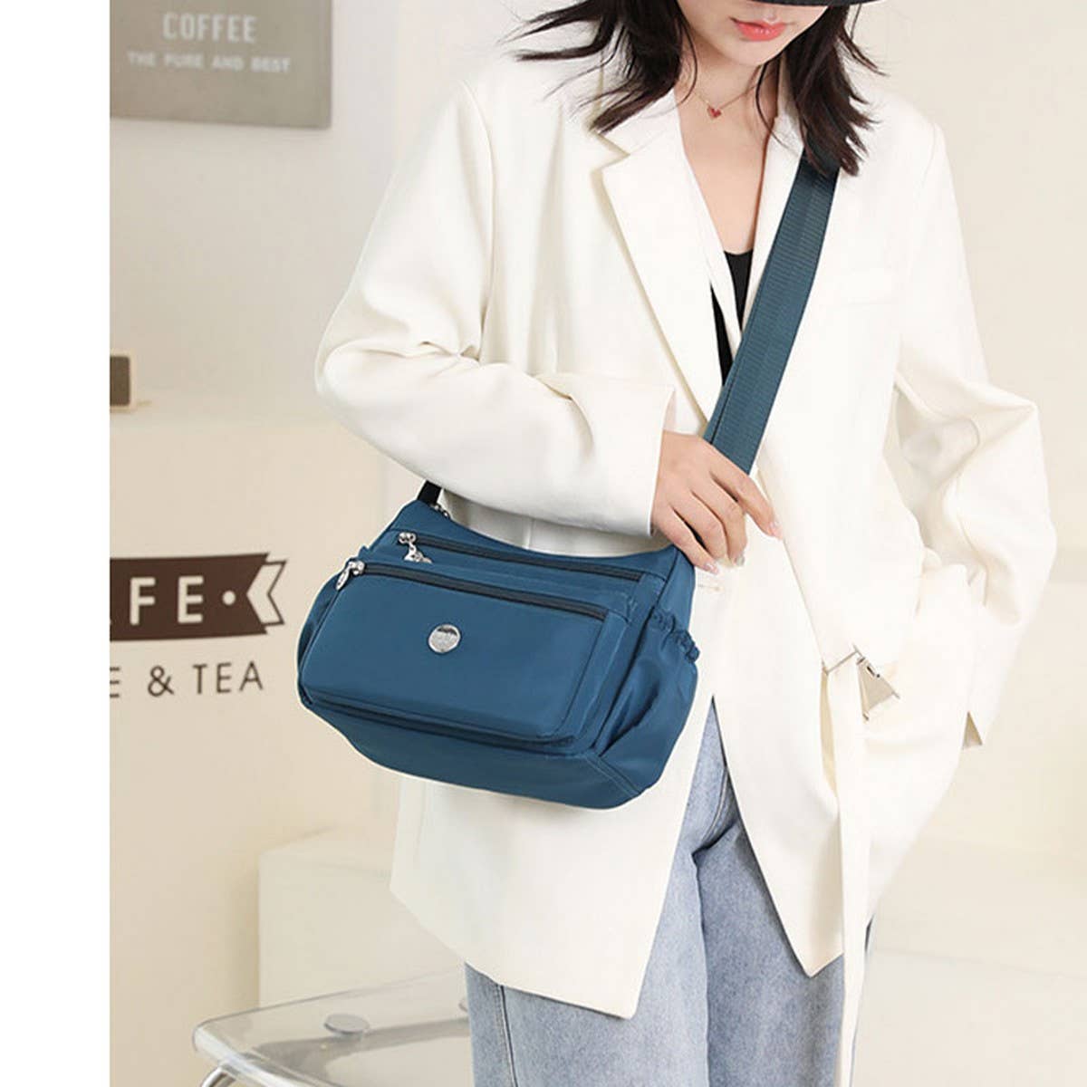 LARGE CAPACITY TRAVEL CROSSBODY SHOULDER BAG