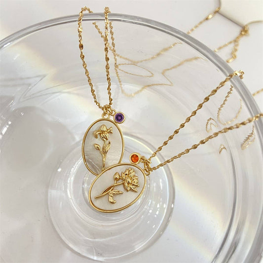 DECEMBER THREE-DIMENSIONAL FLORAL OVAL NECKLACE