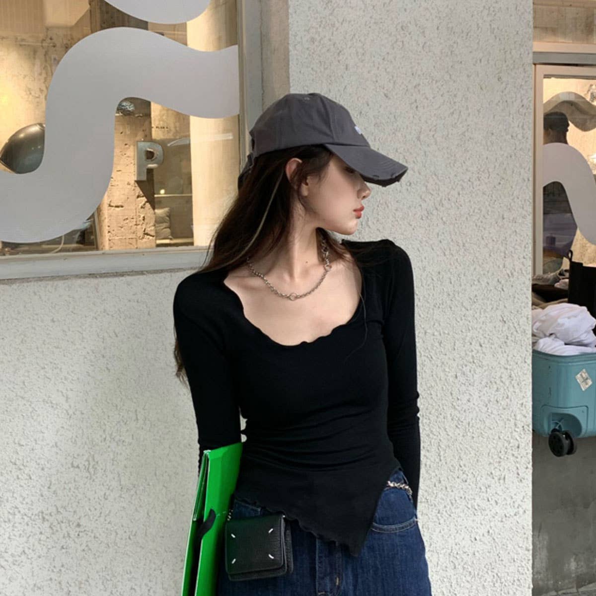 Black ear-trimmed tight-knit T-shirt