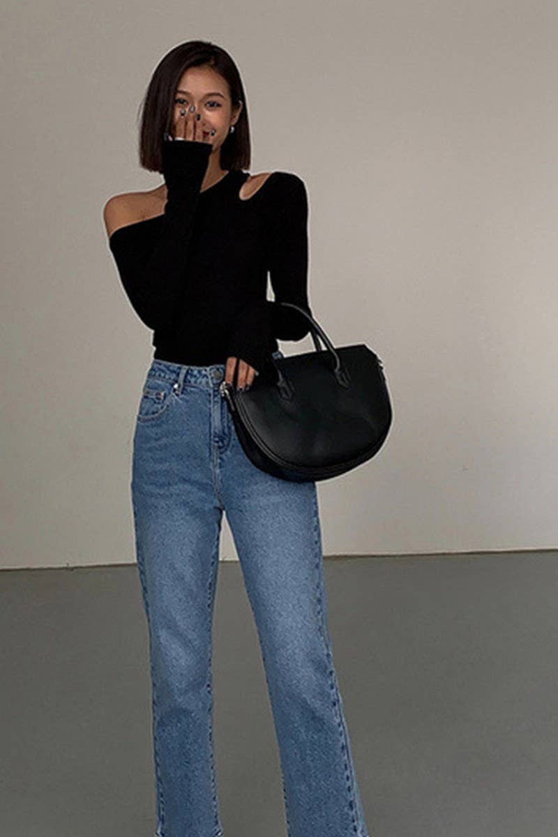 CWTBLL00709_OFF SHOULDER FITTED LONG SLEEVE TEE TOP