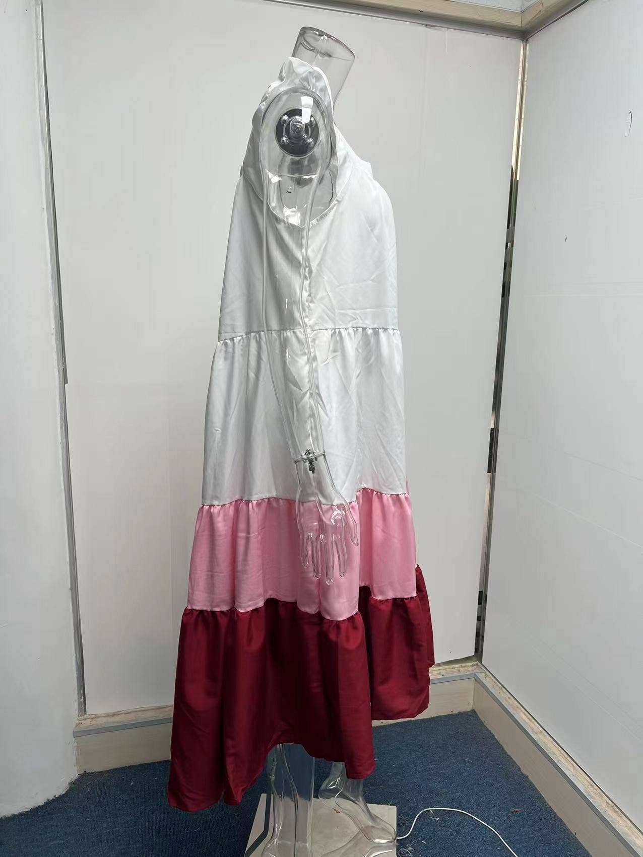 Bohemian-style two-tone square neck halter dress