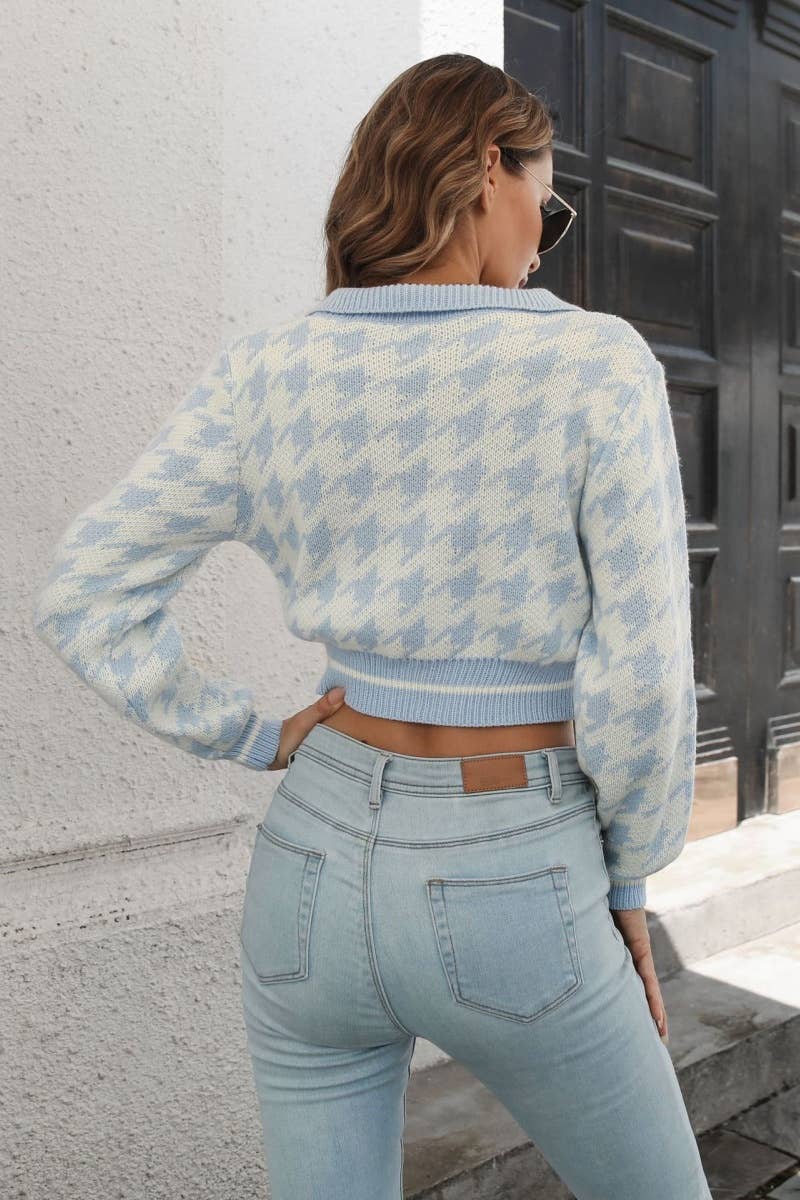 CWOSWL6400_PLAID V-NECK LONG SLEEVE CROP SWEATER SHORT