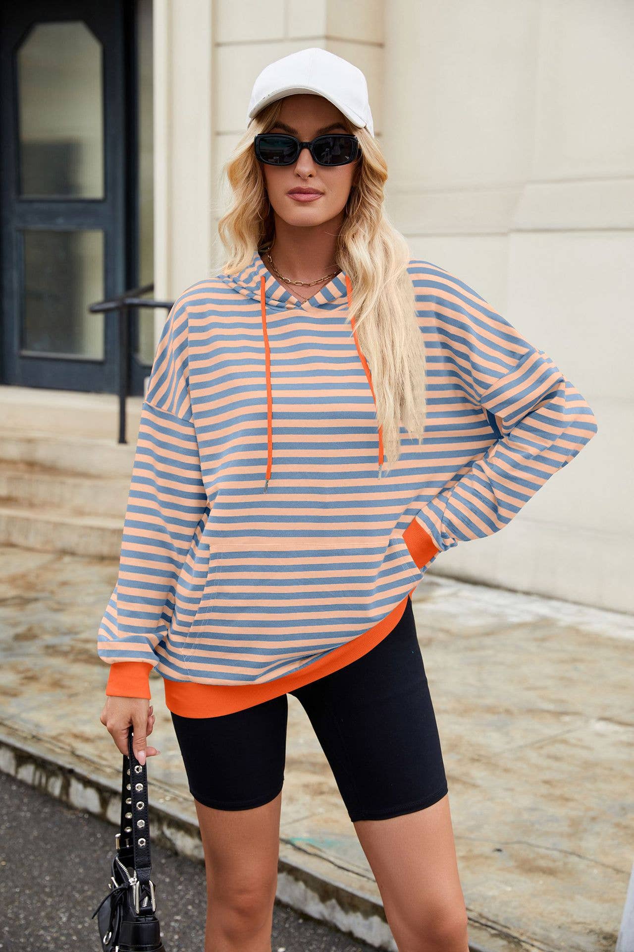 Contrasting colors Striped hooded sweatshirt