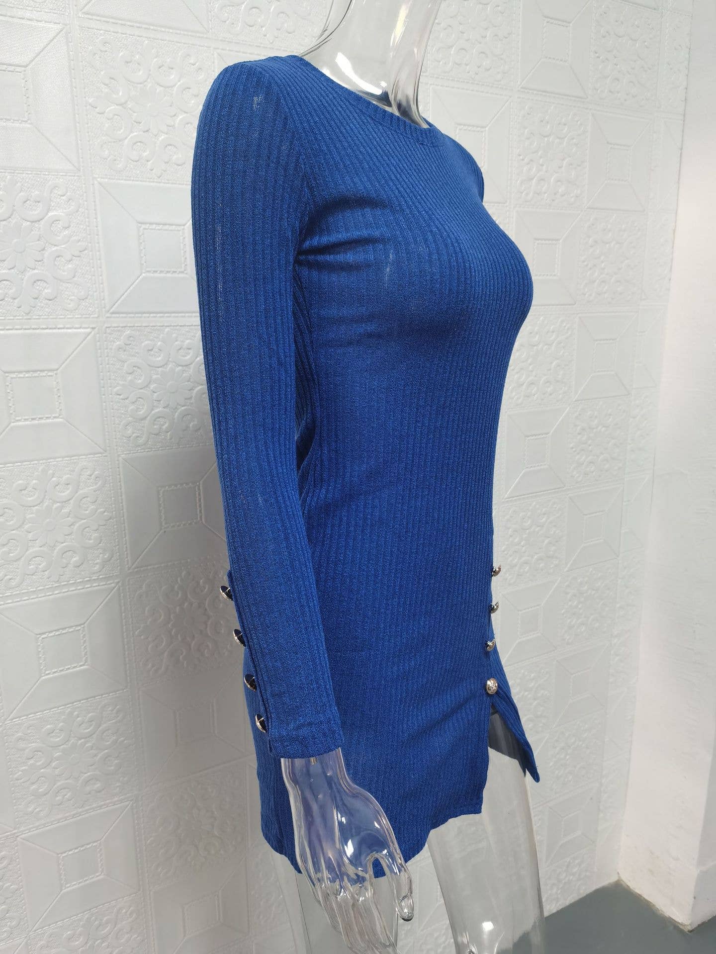 Button-up color-blocking figure-hugging dress