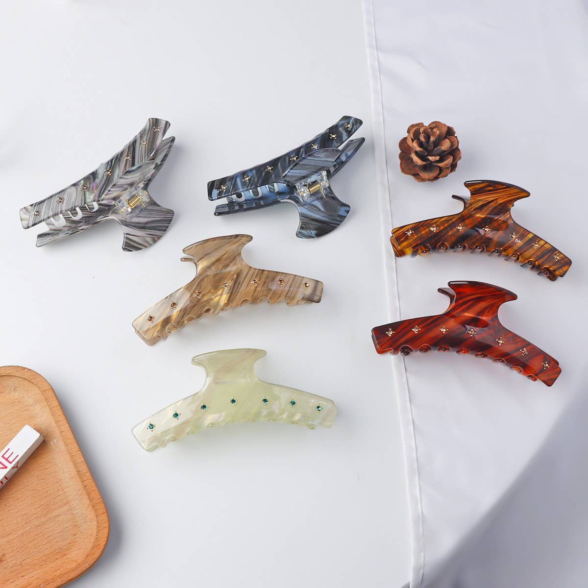 CWAHA1411_MARBLE LARGE HAIR CLAW CLIP