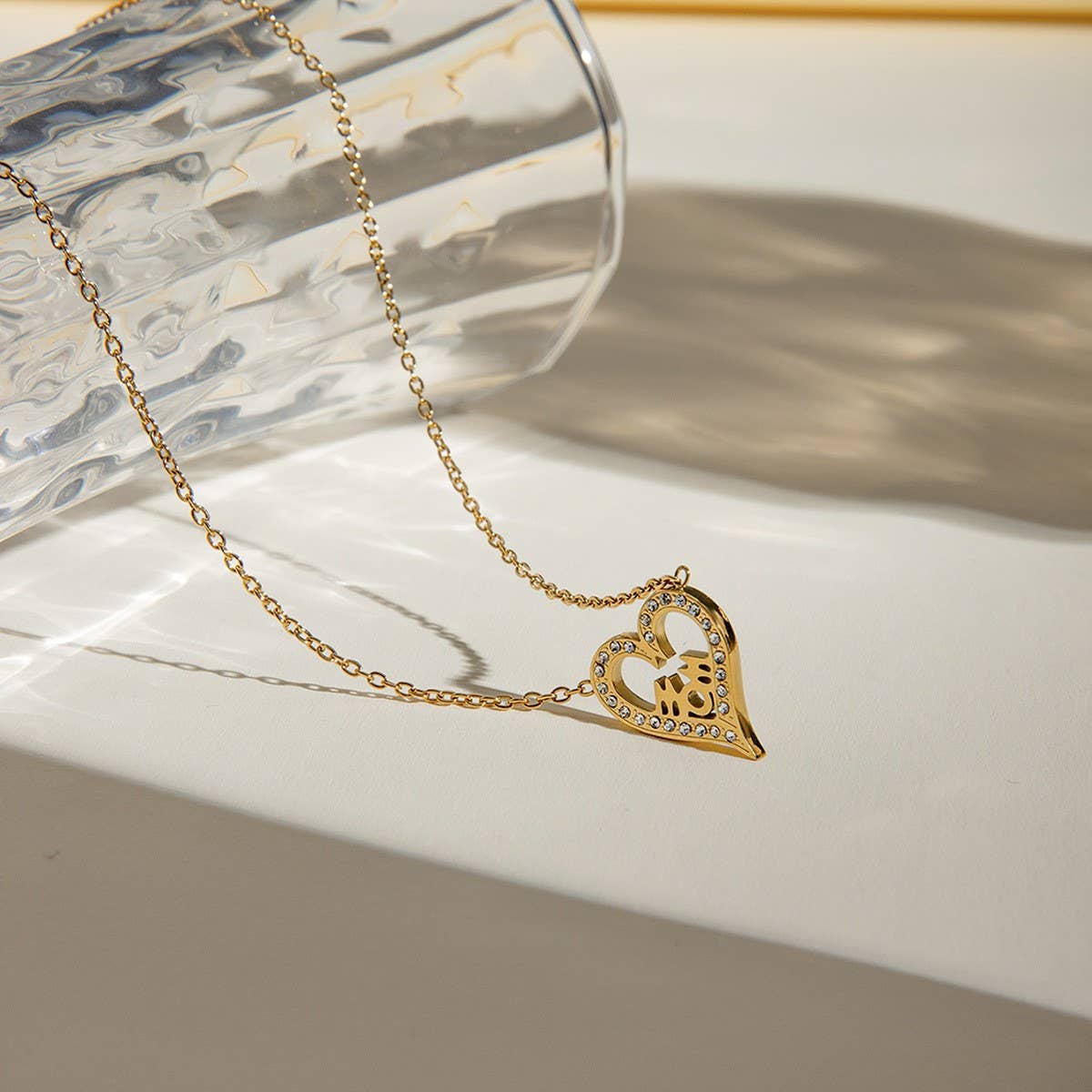 EUROPEAN AND AMERICAN HEART SHAPED LETTER NECKLACE_CWAJE1891