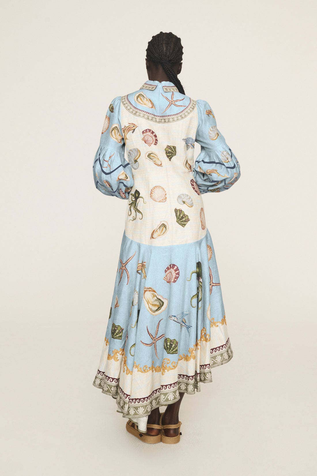 Fashionable doll-neck wide-hem dress