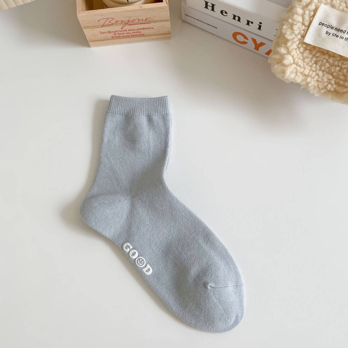 CWMS2515_NEW AUTUMN AND WINTER LETTER SMILEY FACE SOCKS