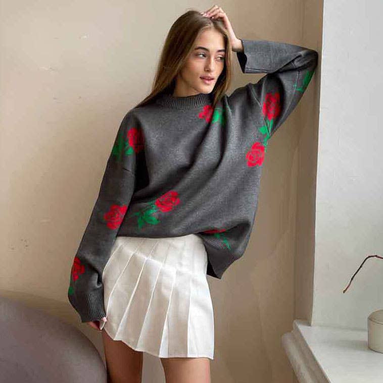 CREW-NECK ROSE JACQUARD LOOSE KNIT SWEATER
