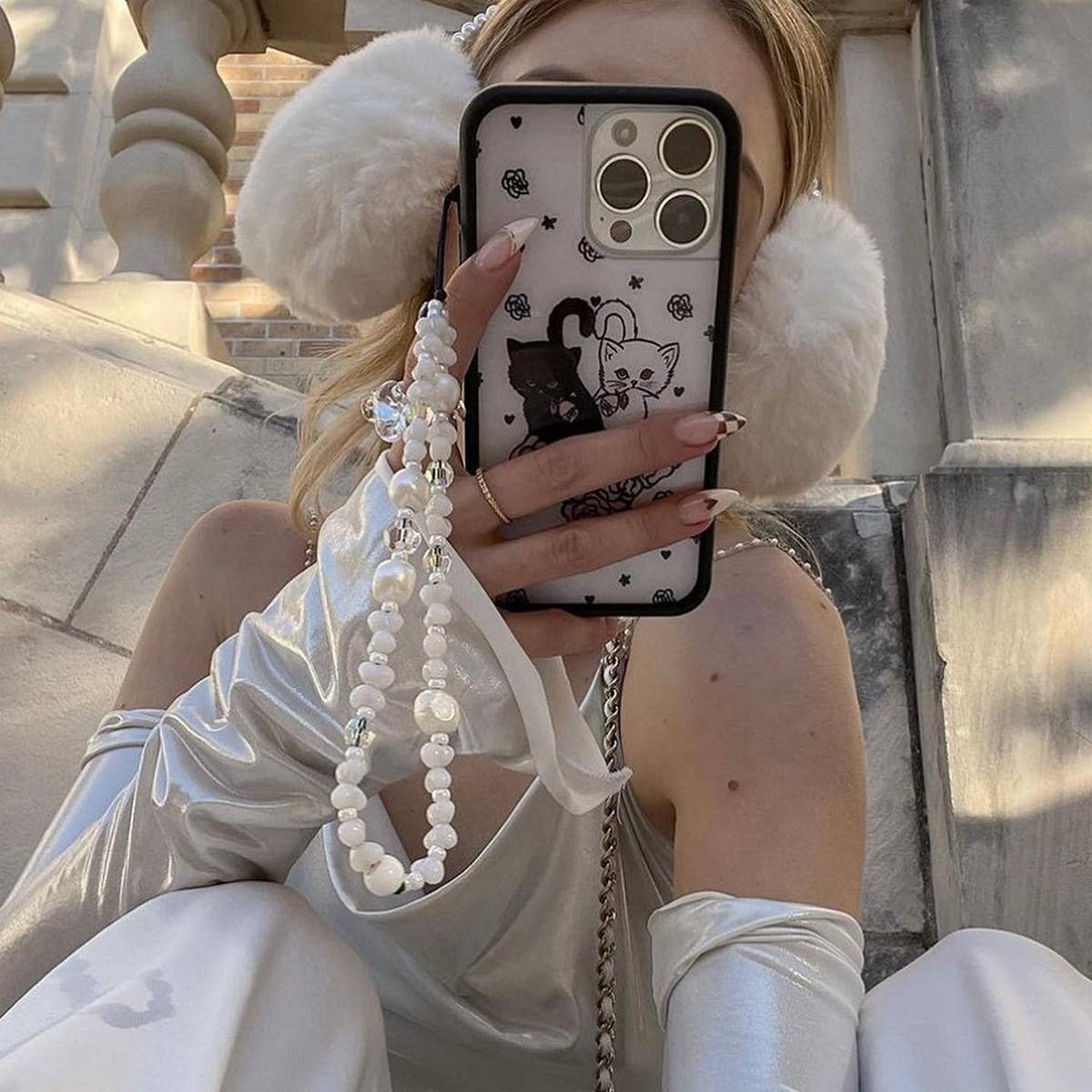 CWMM8685_PORTABLE SPECIAL-SHAPED CRYSTAL MOBILE PHONE CHAIN